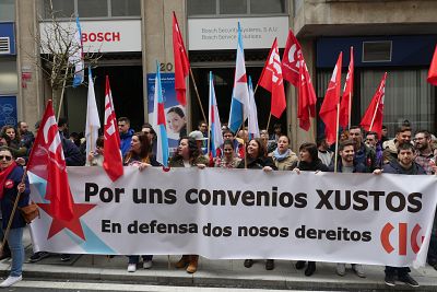 16-04-05 Folga Centros Chamadas Vigo 030.JPG